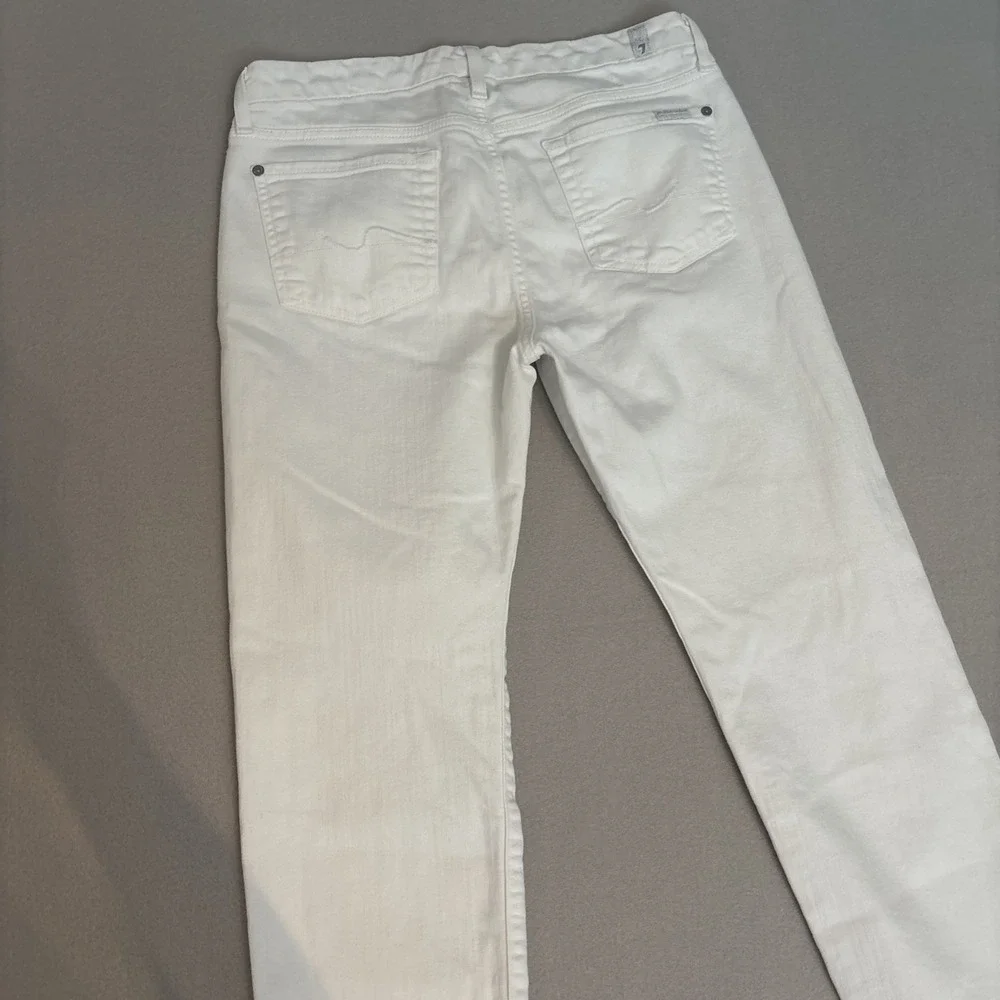 7 For All Mankind 29‎ WHITE Kimmie Crop Mid Rise STRETCH Denim Women's Jeans EUC